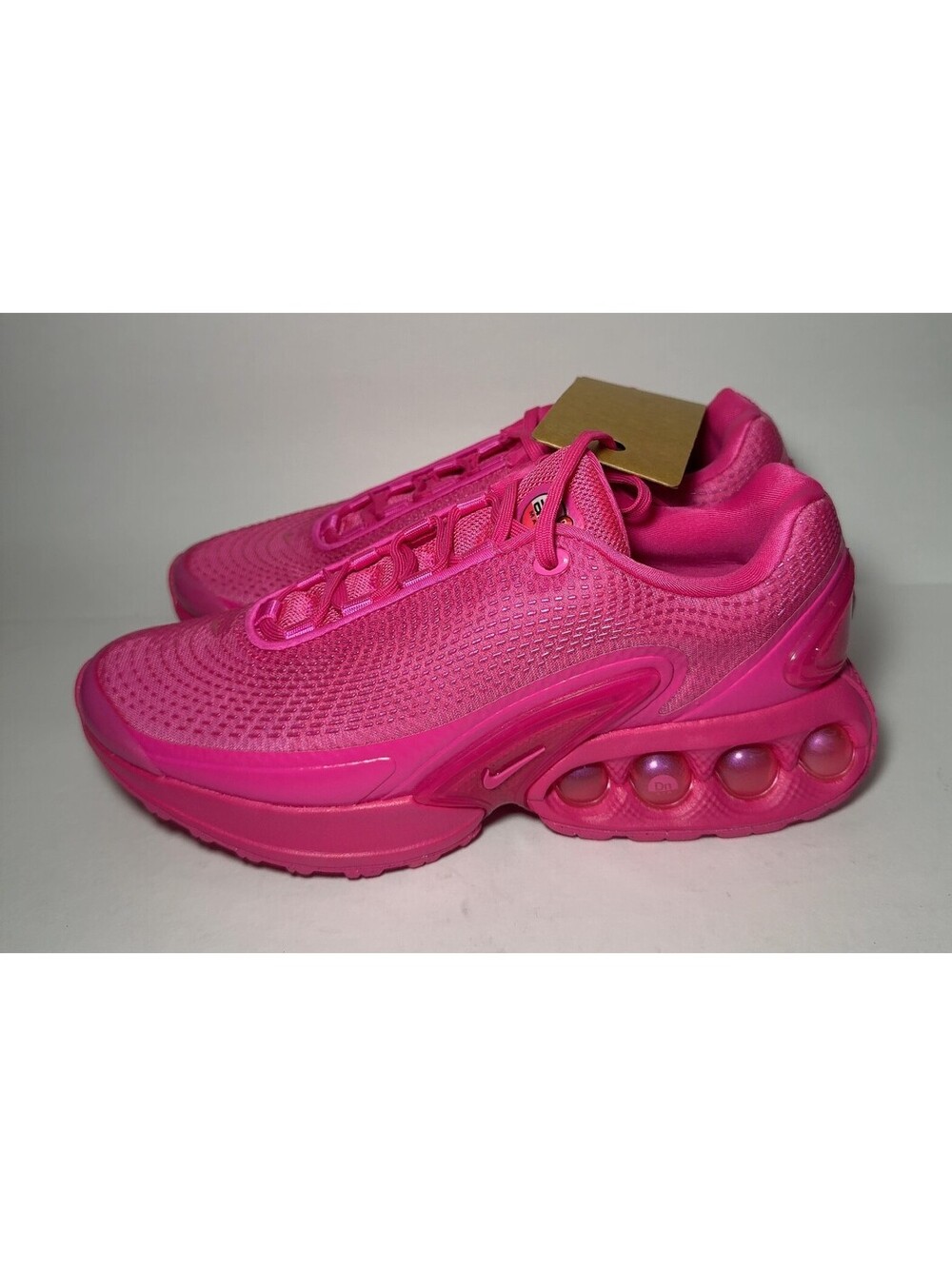 Nike Air Max Dn Laser Fuchsia Pink Blast Sneakers Women's US 8 HV4861-602